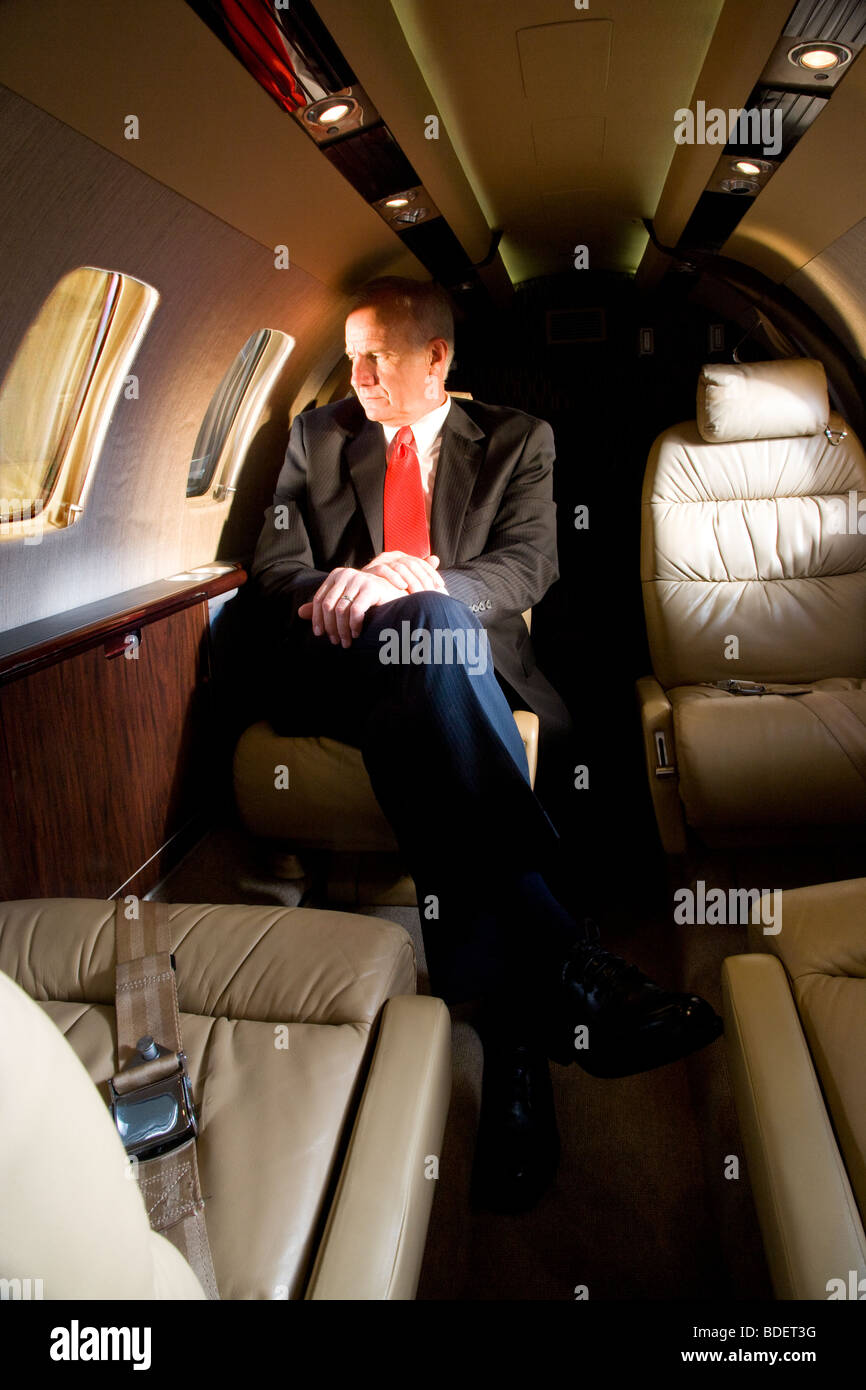 Top 10 Smallest Private Jet in World 2023: Instantly Check