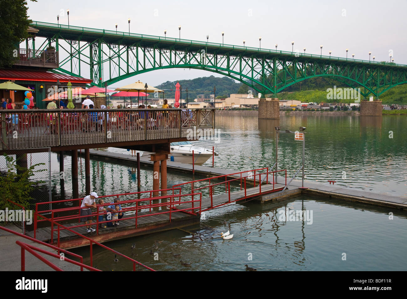 Calhouns Restaurant on the Tennessee River with the Gay Street bridge