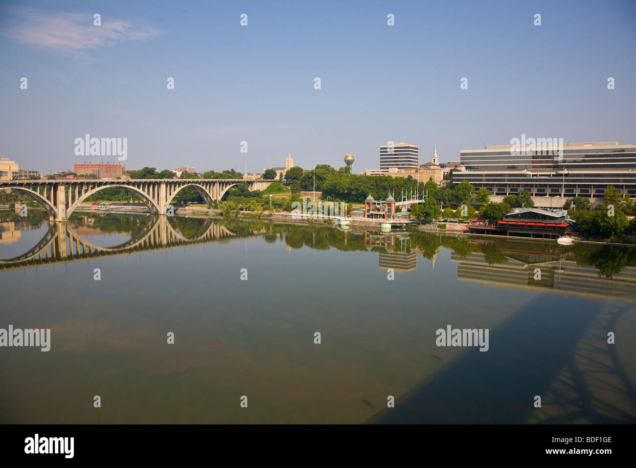 Knoxville Tennessee from across the Tennessee River Stock Photo Alamy