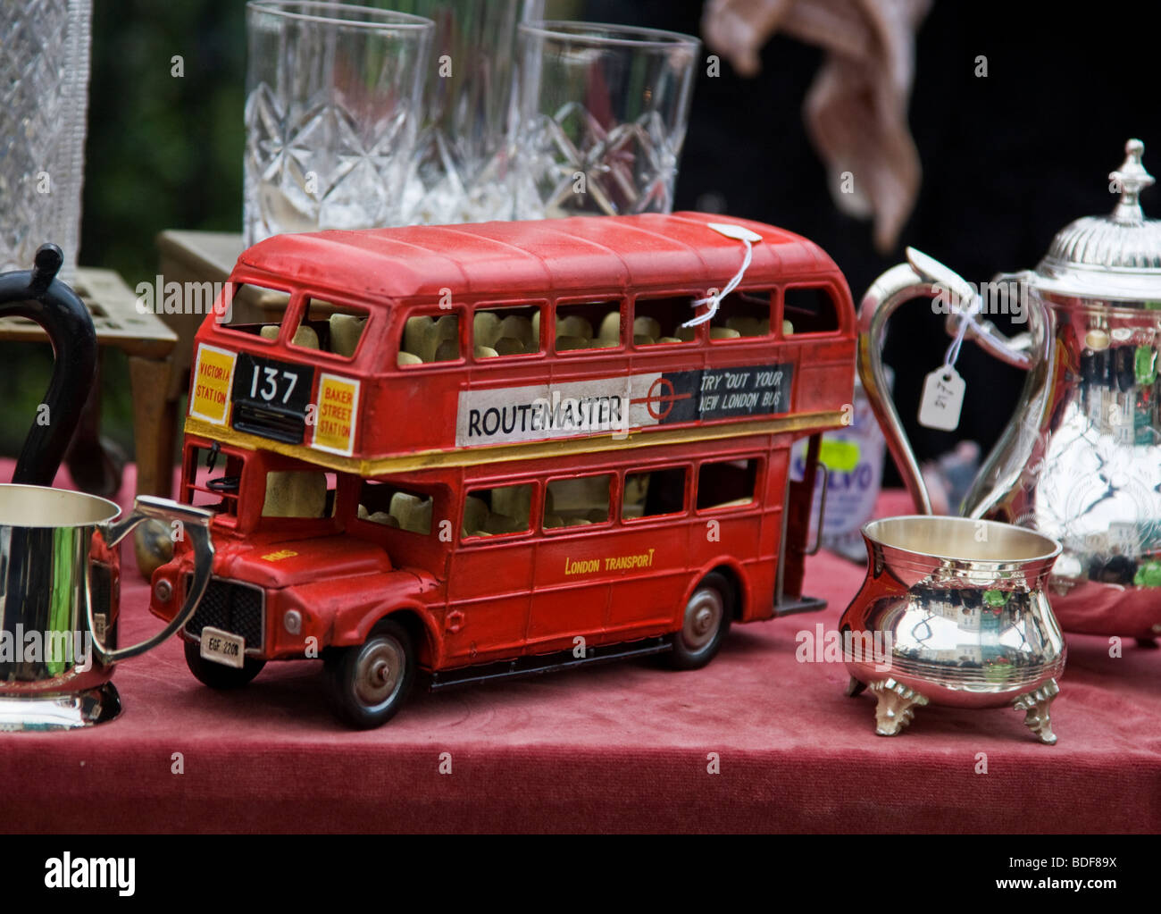 NEW Routemaster London Red Bus Novelty Teapot 