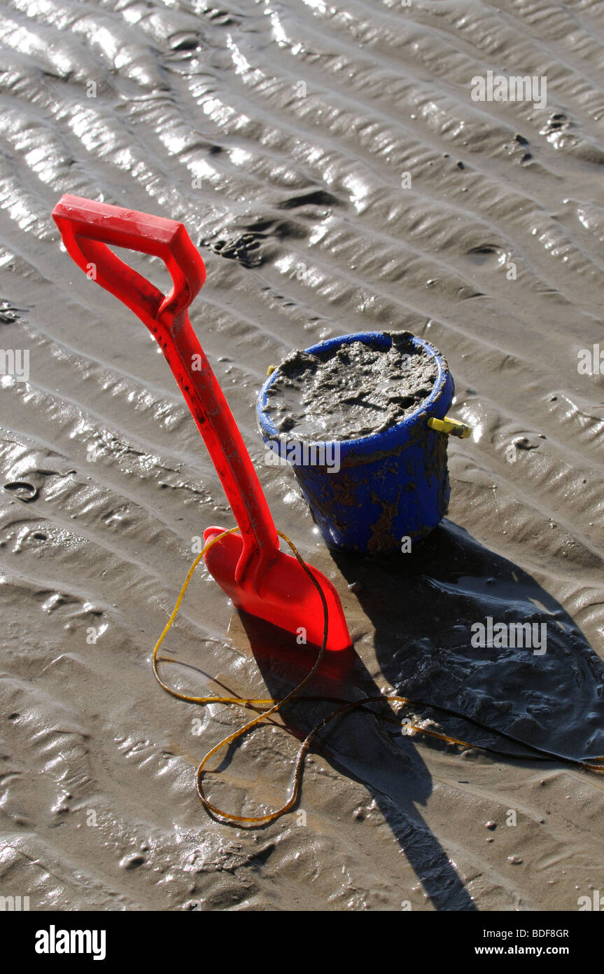 seaside bucket and spade