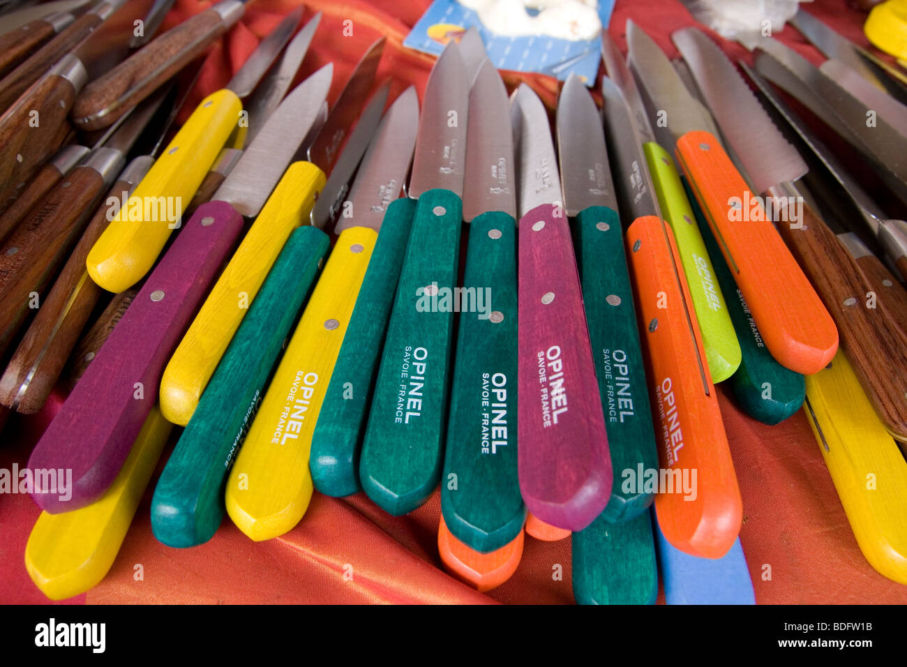 Cooking knives hi-res stock photography and images - Alamy