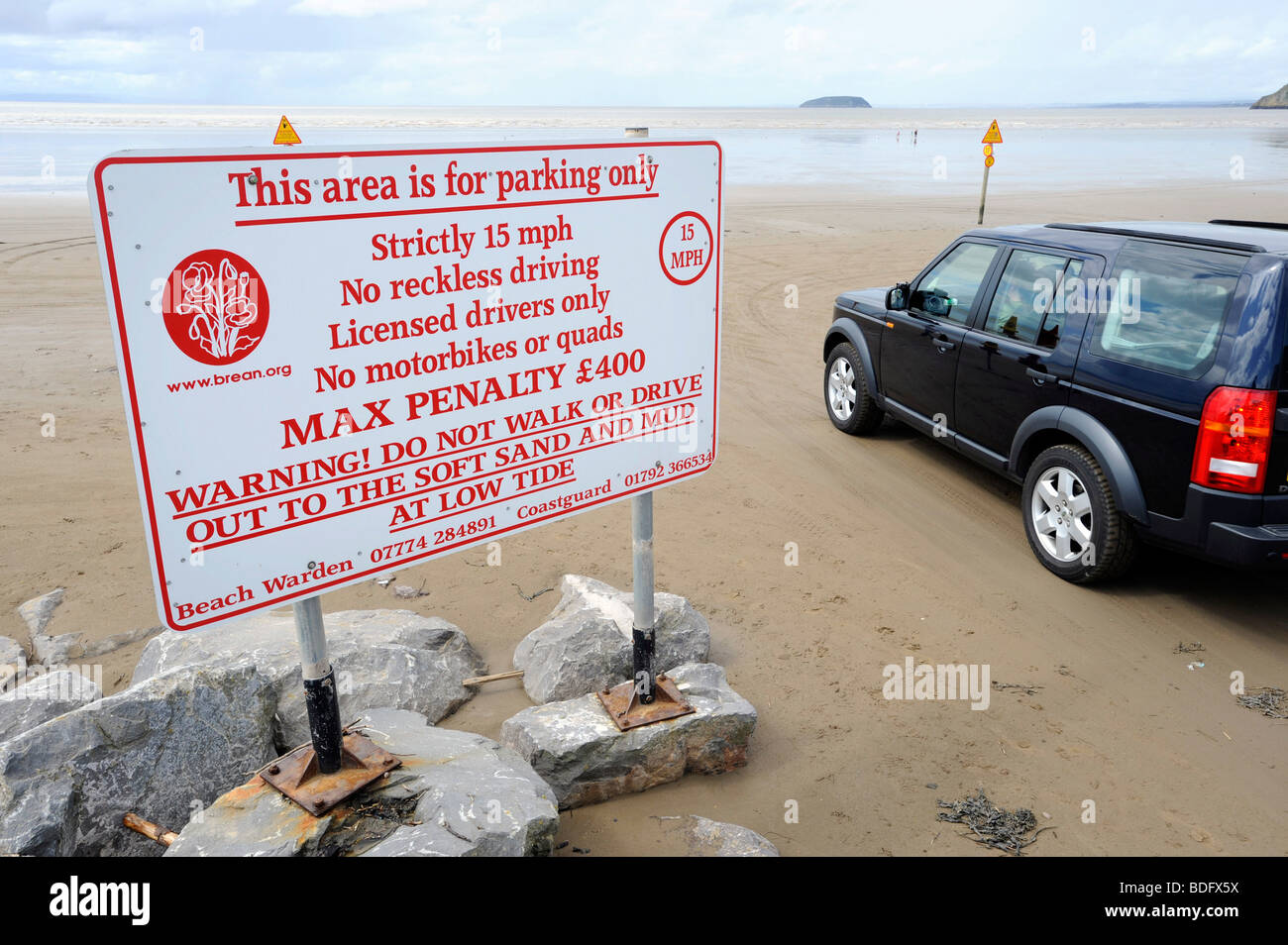 Beach Warning Signs Stock Photos & Beach Warning Signs Stock Images - Alamy