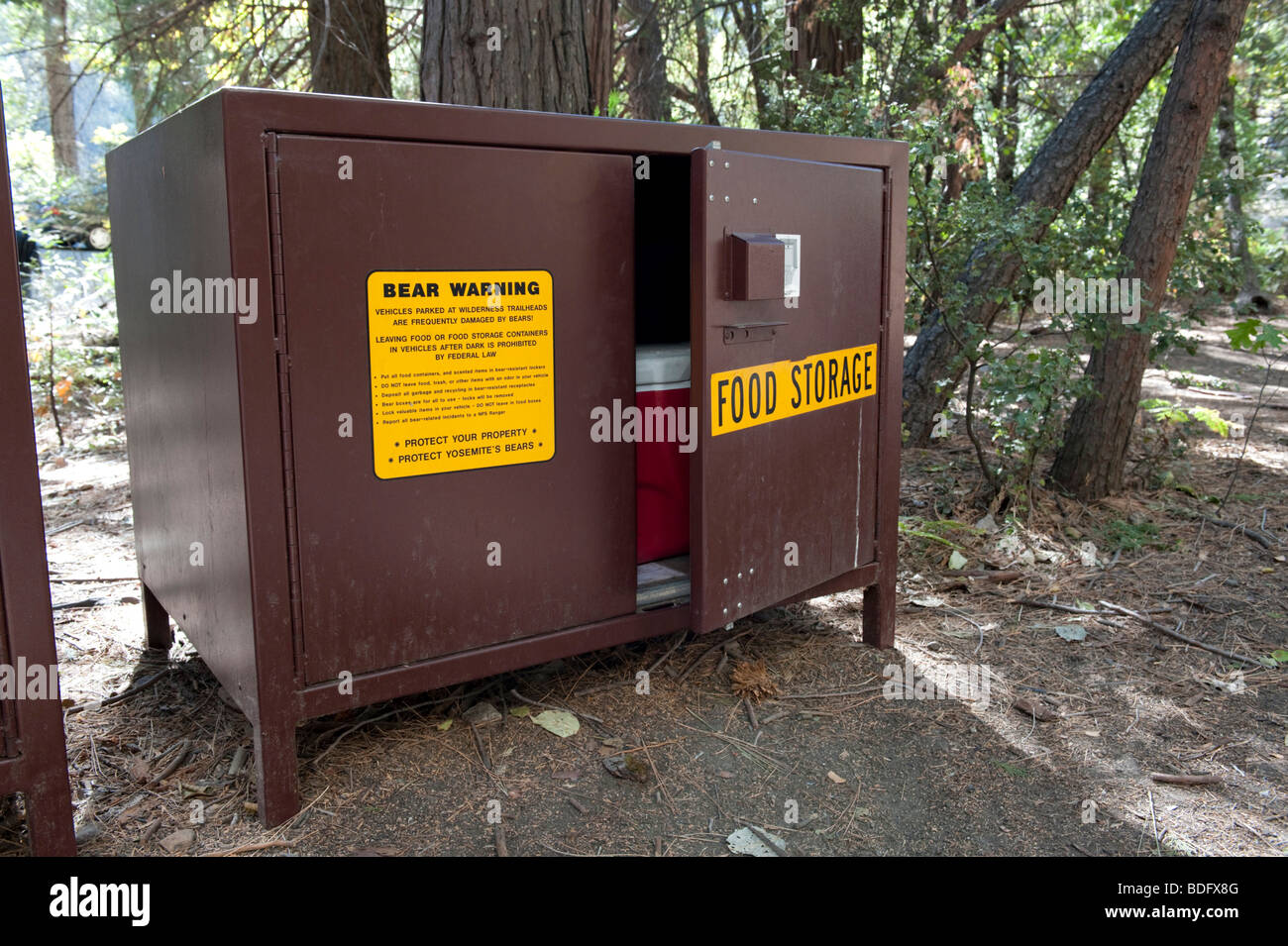 Bear safe storage locker, Yosemite National Park, USA Stock Photo Alamy