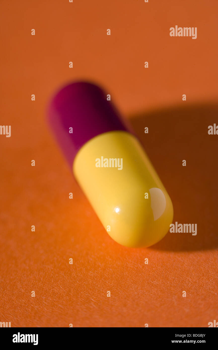 A CAPSULEFORM DRUG Stock Photo Alamy