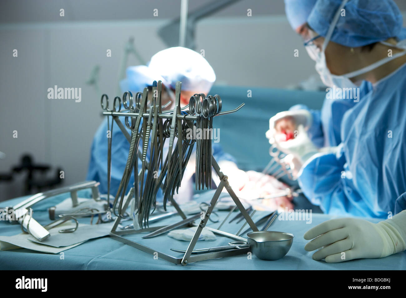 SURGICAL EQUIPMENT Stock Photo Alamy