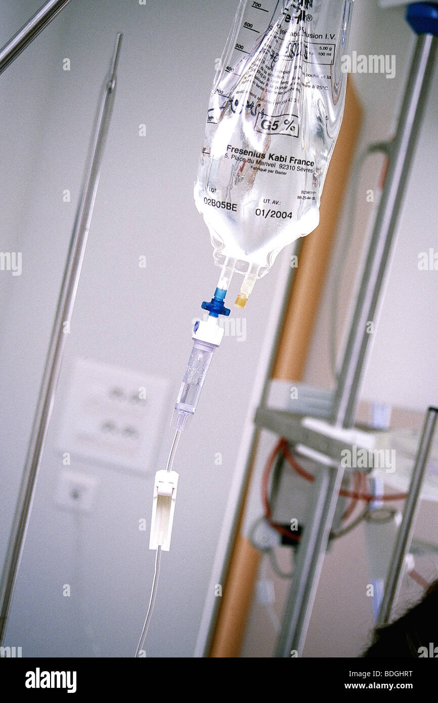 Drip in the hospital hi-res stock photography and images - Alamy