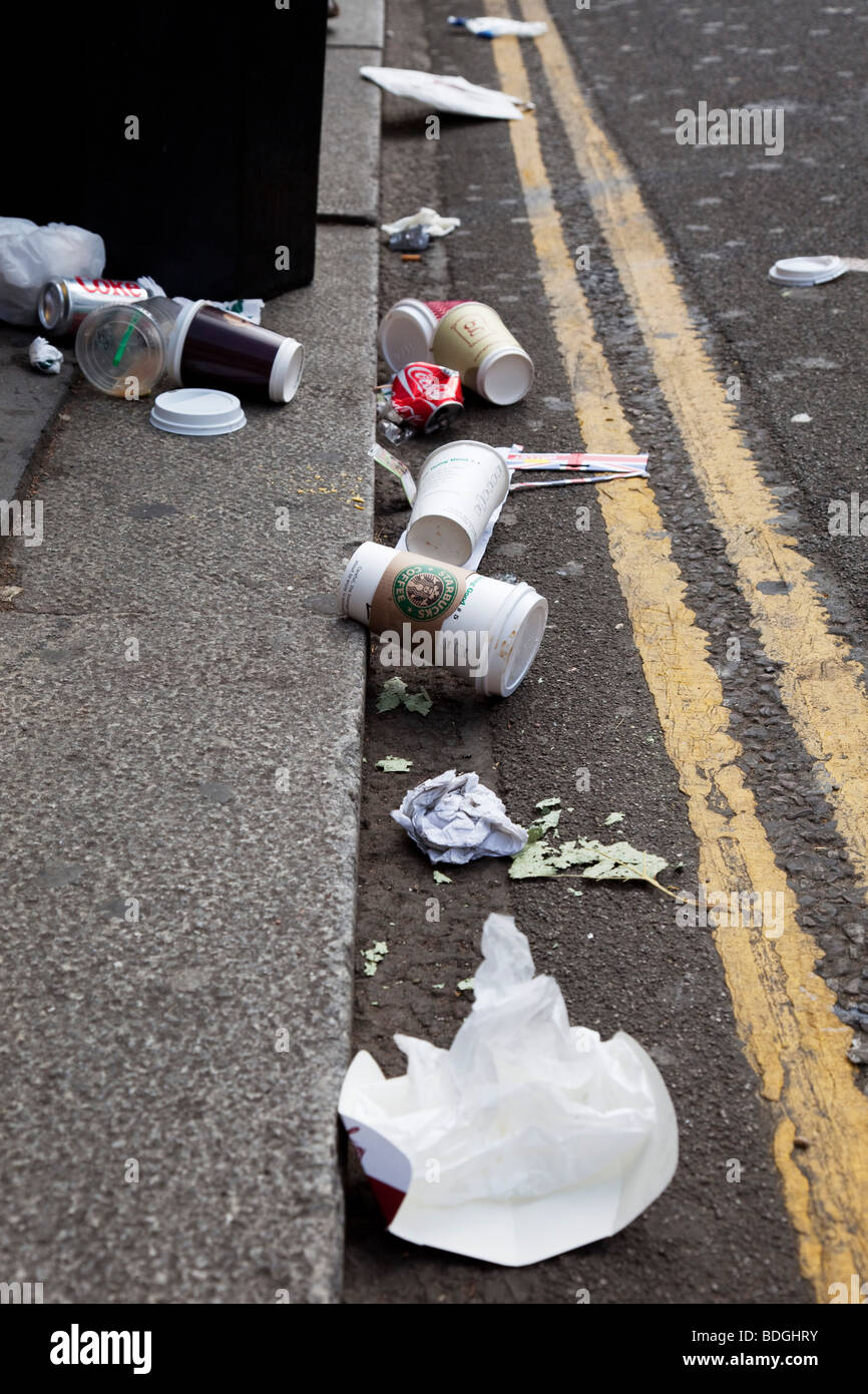 Littering hires stock photography and images Alamy