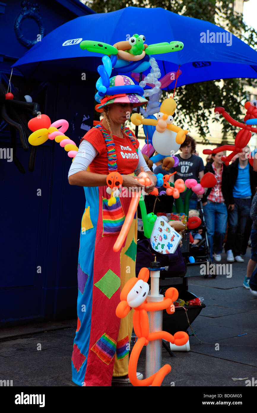 Balloon street entertainer hires stock photography and images Alamy