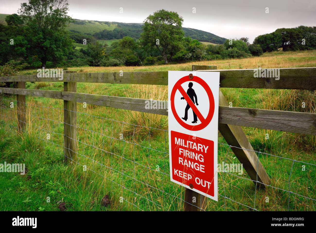 Military firing range warning sign Lulworth Ranges Dorset Stock Photo ...