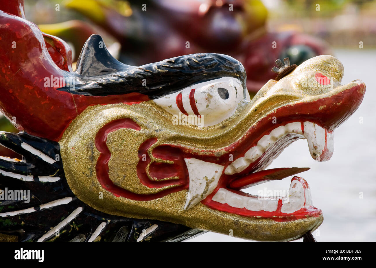 Dragon head boat hires stock photography and images Alamy