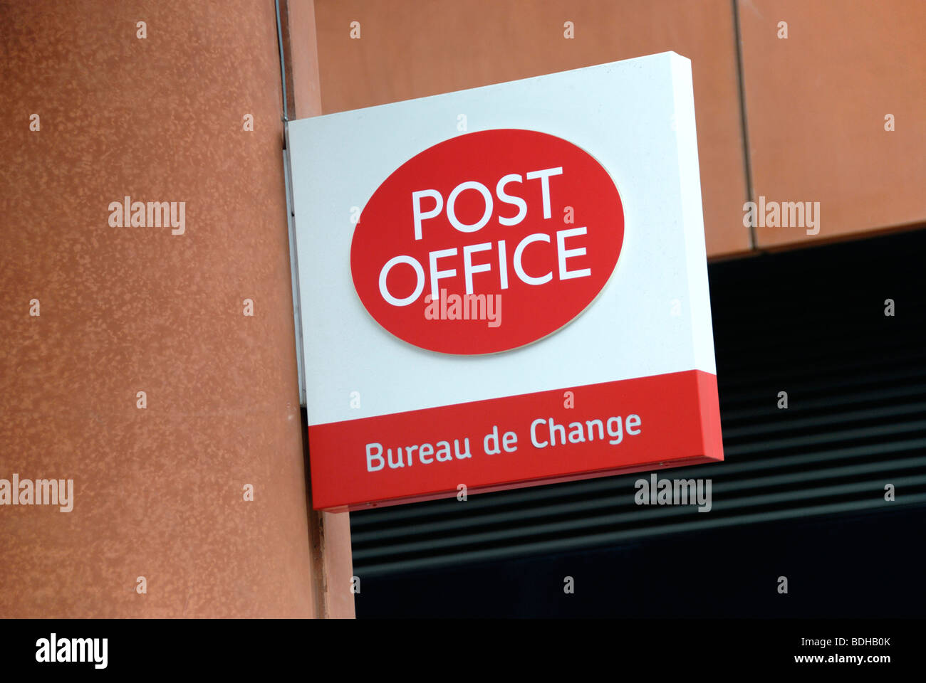 Post Office Bureau de Change sign, London, England Stock Photo