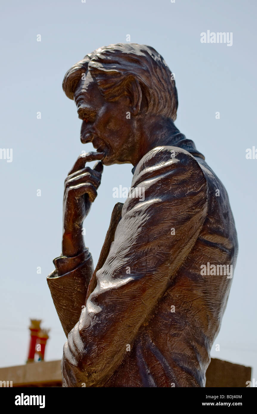 Statue of Abraham Lincoln  debating on the Lincoln Douglas Square in Alton Illinois Stock Photo