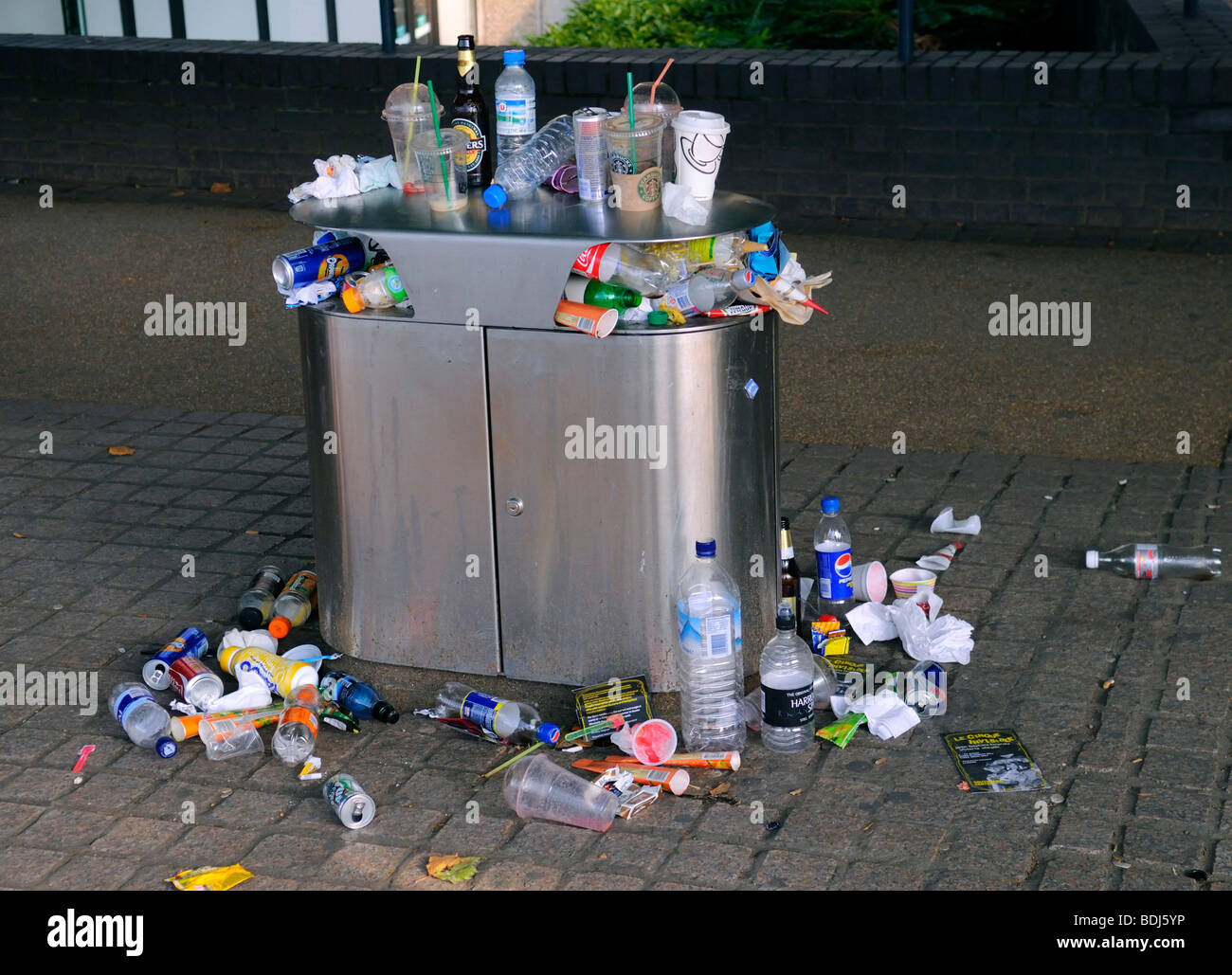 Overflowing Rubbish Bin, London August 2009 Stock Photo