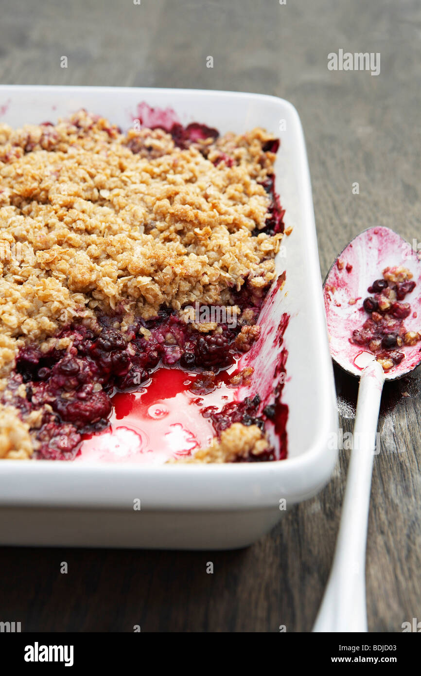 Fruit crumble hi-res stock photography and images - Alamy