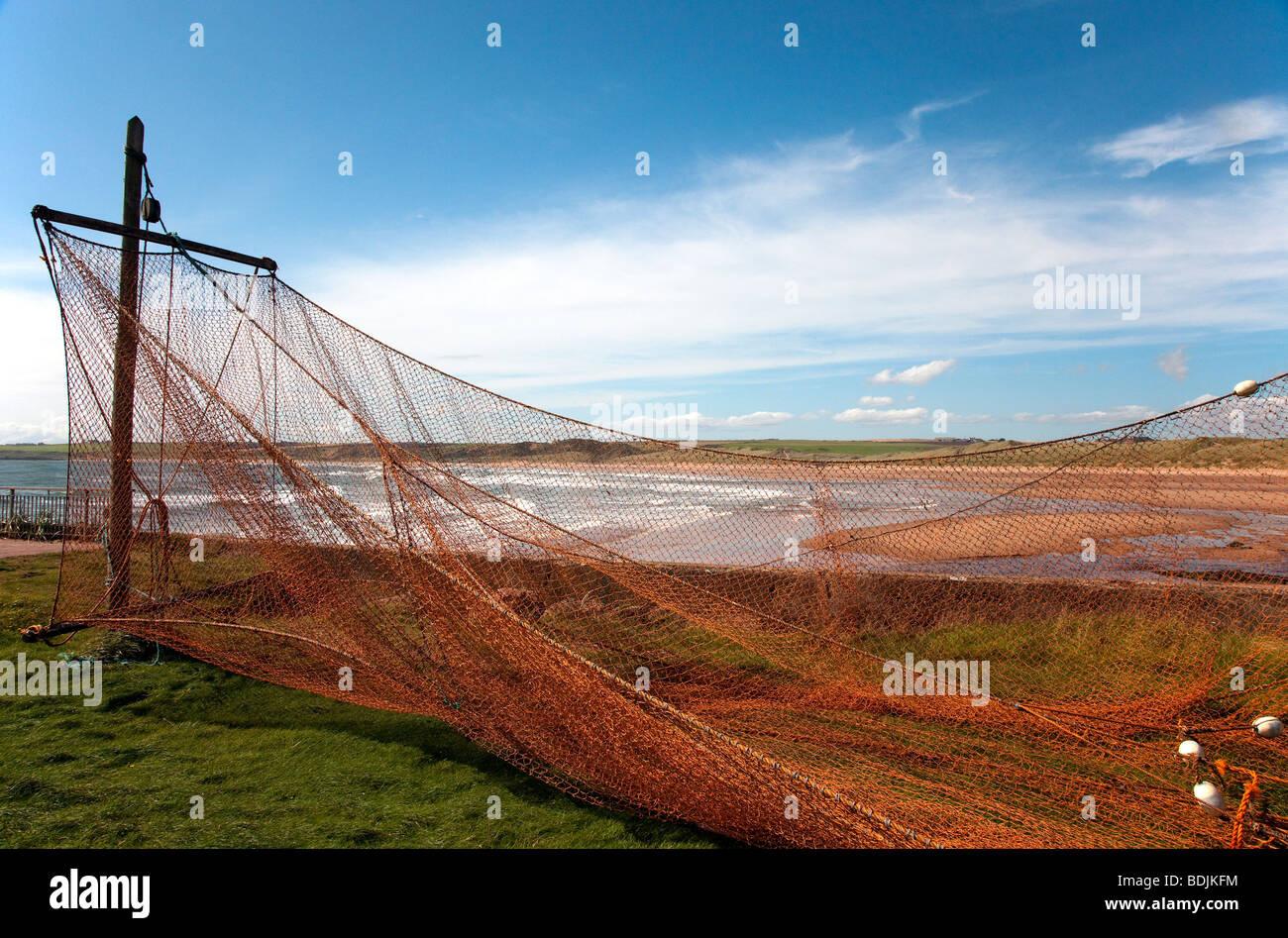 Salmon netting scotland hi-res stock photography and images - Alamy
