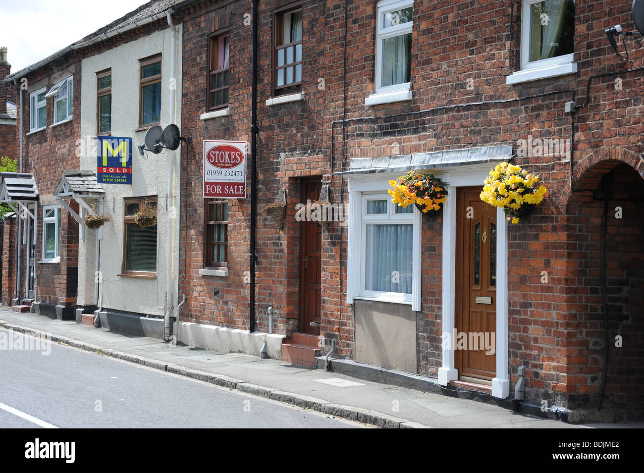 Houses for sale Stock Photo Alamy