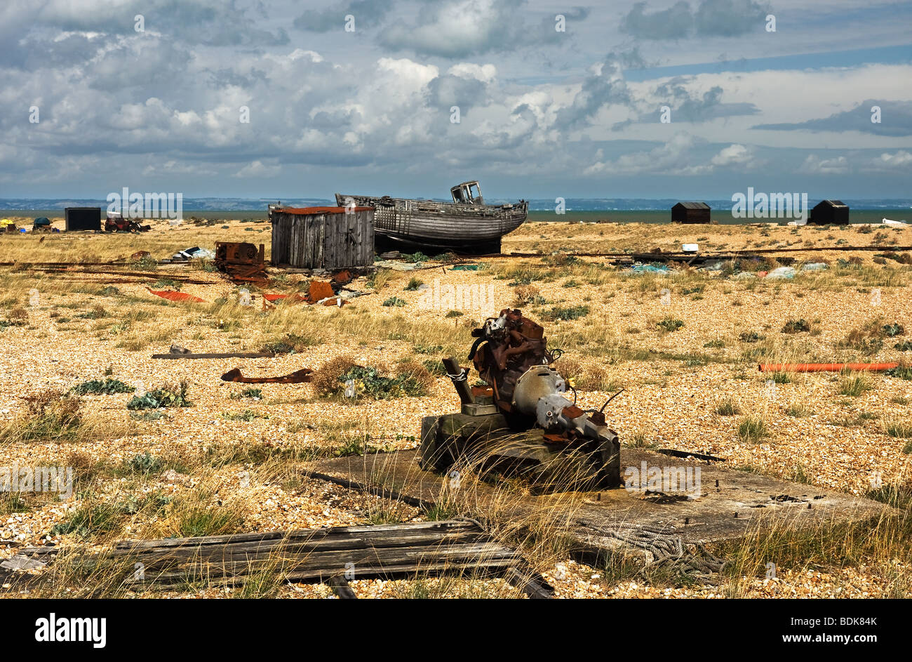 Abandoned fishing boats and huts at Dungeness in Kent Stock Photo - Alamy