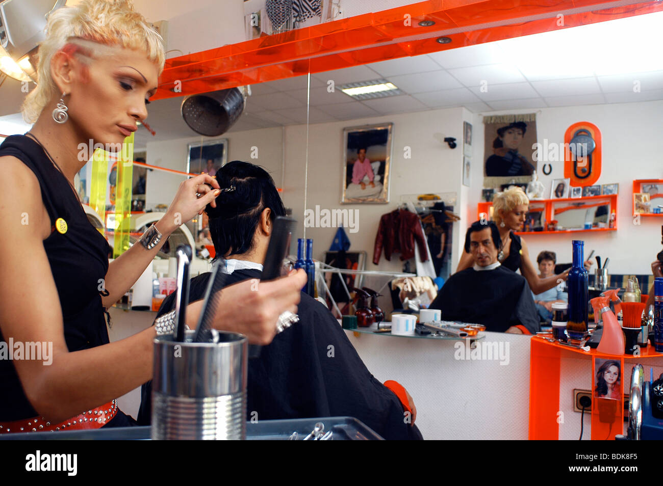 Hairdresser "Salón Hamid". Schöneberg, Berlín, Germany Stock Photo Alamy