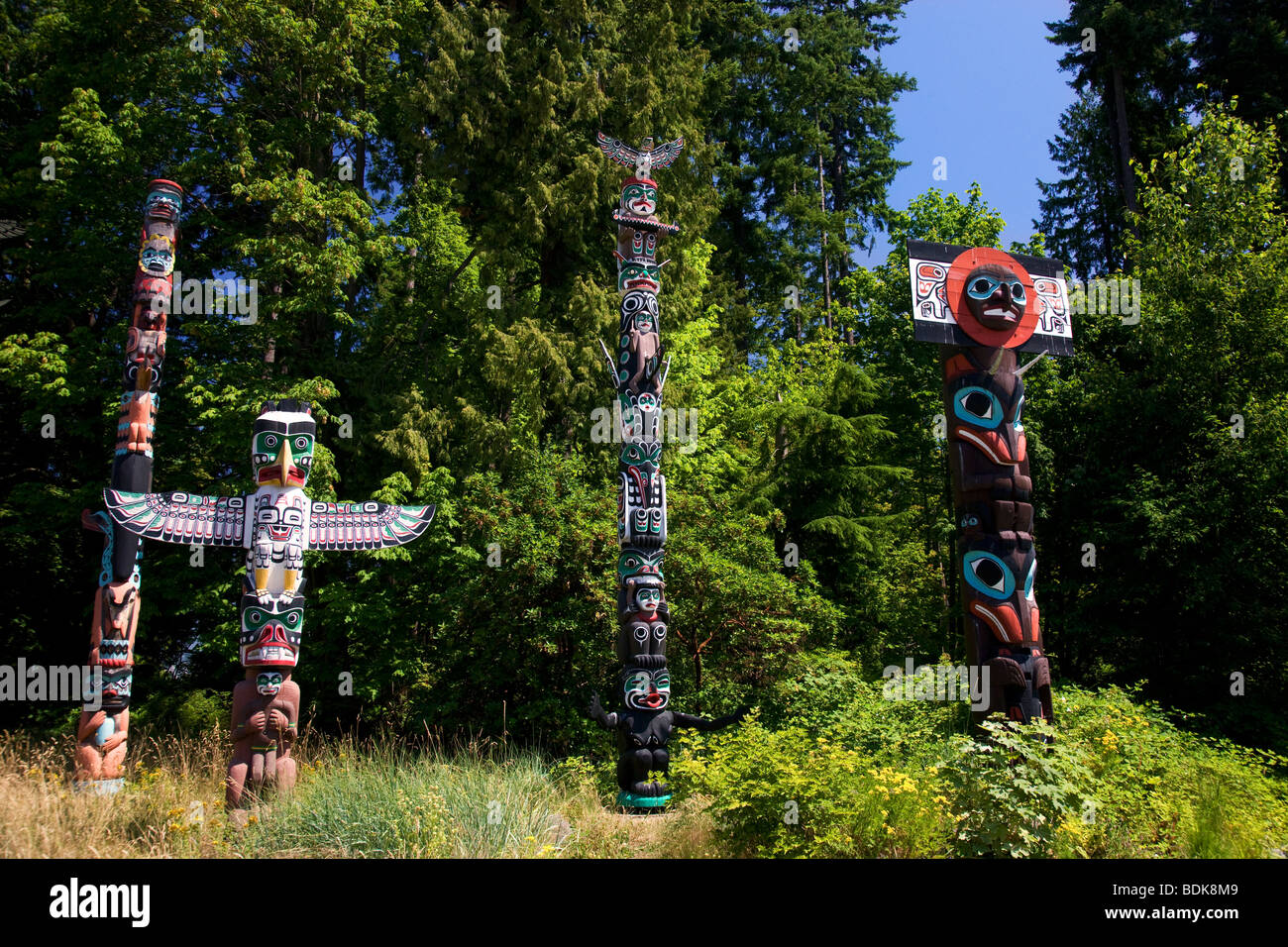 Totem poles hi-res stock photography and images - Alamy