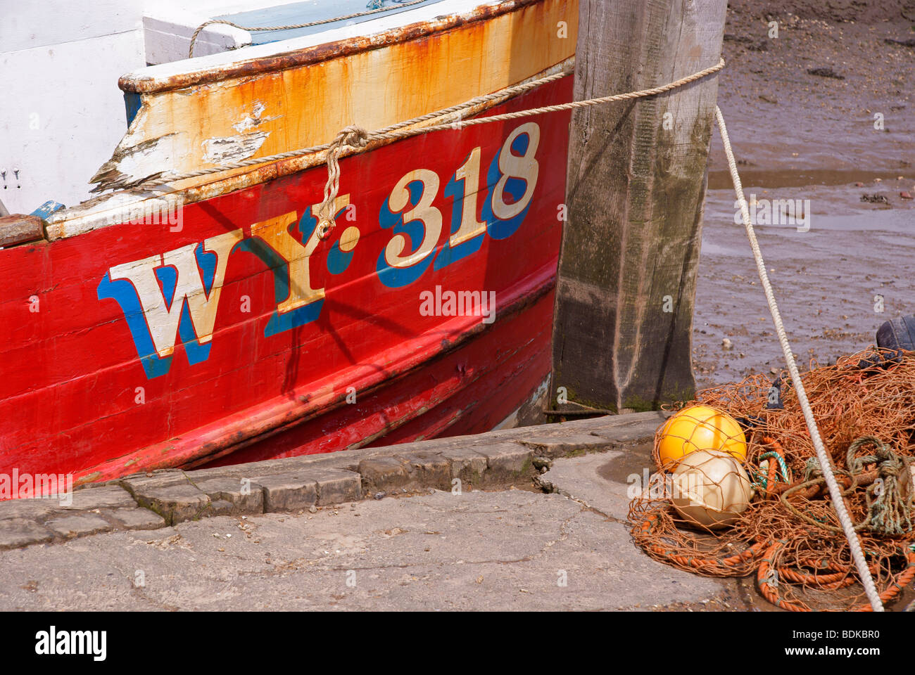 Boat tied to jetty hi-res stock photography and images - Alamy