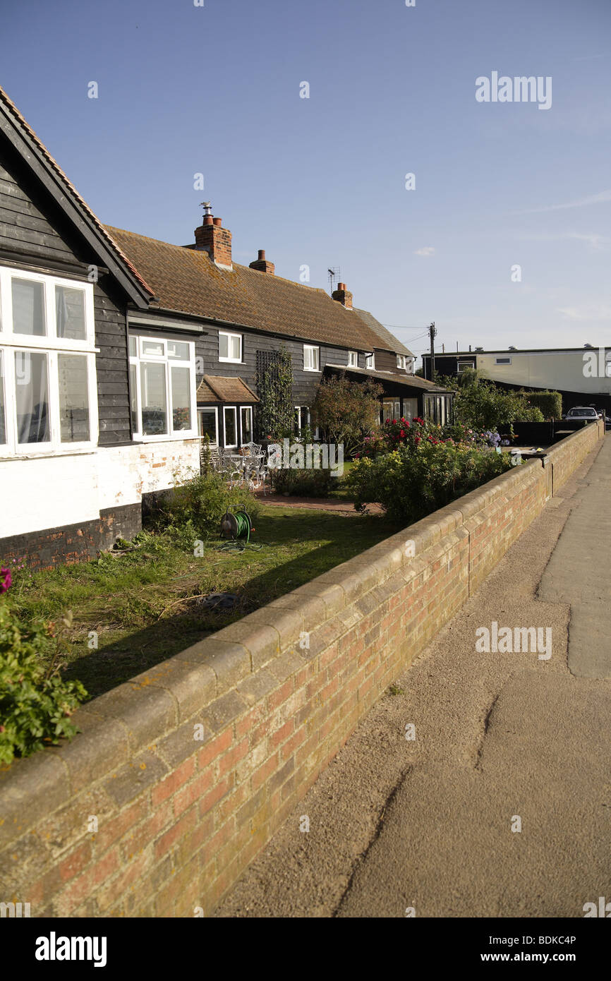 Mersea island houses hires stock photography and images Alamy