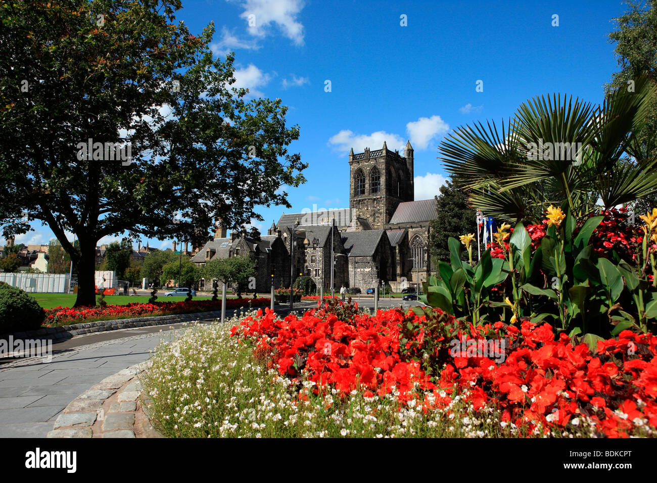 Paisley Abbey in Paisley Renfrewshire Scotland Stock Photo Alamy