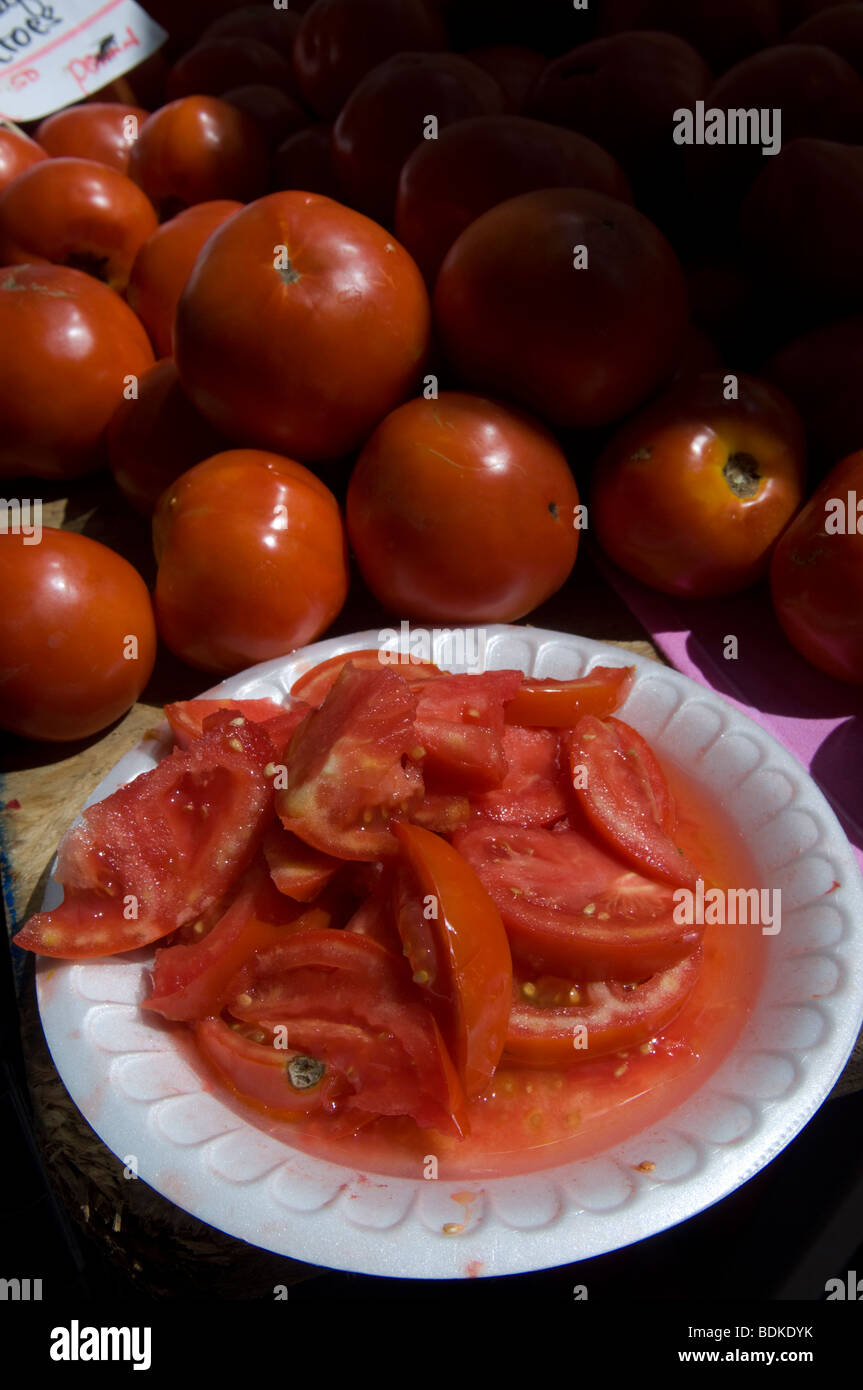 Beefsteak tomatoes hires stock photography and images Alamy