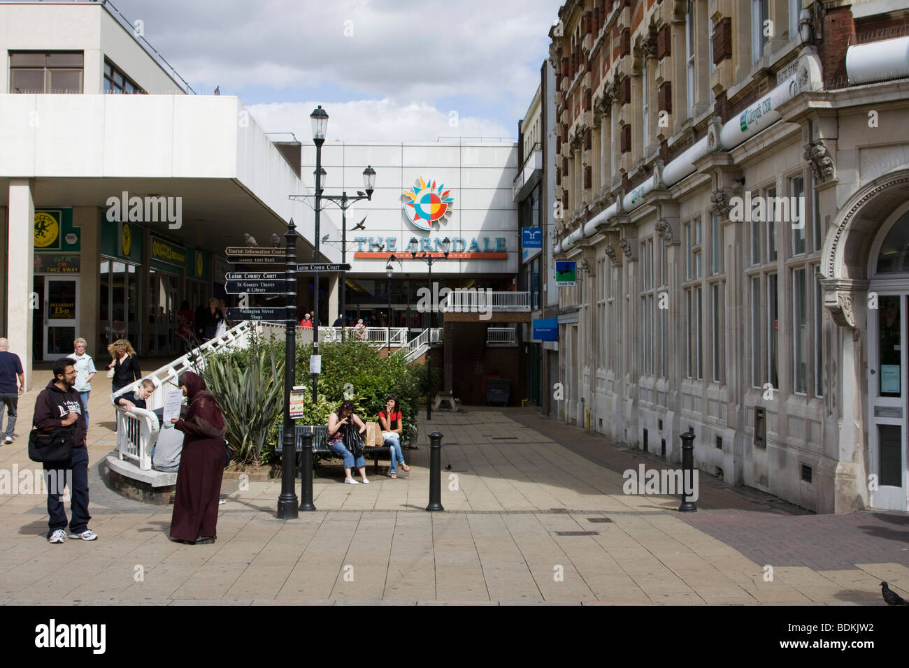arndale Luton town centre high street Bedfordshire england uk gb Stock Photo Alamy