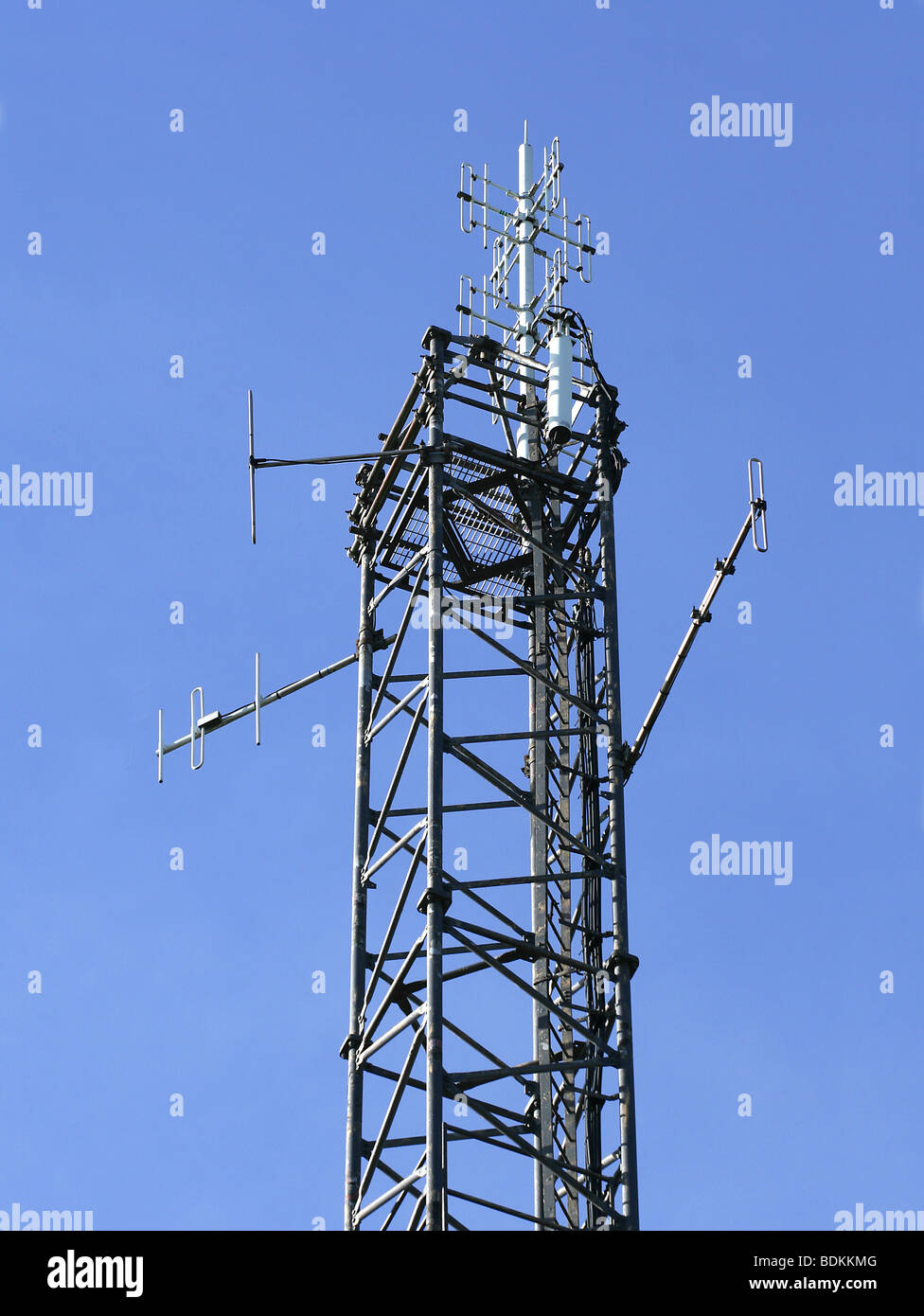 High radio mast Stock Photo Alamy