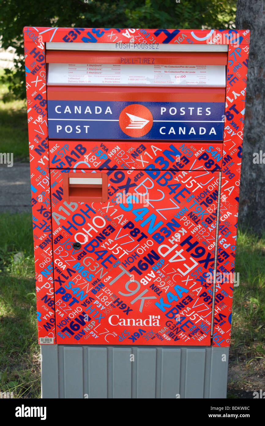 Canada post mailbox hires stock photography and images Alamy