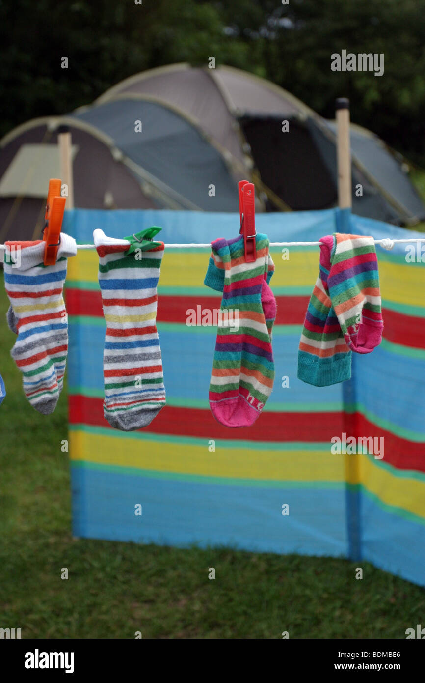 Socks on washing line hires stock photography and images Alamy