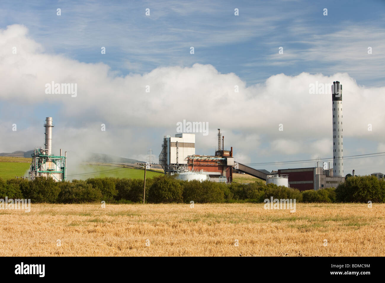 Fife power station a gas turbine power plant on the site of the former