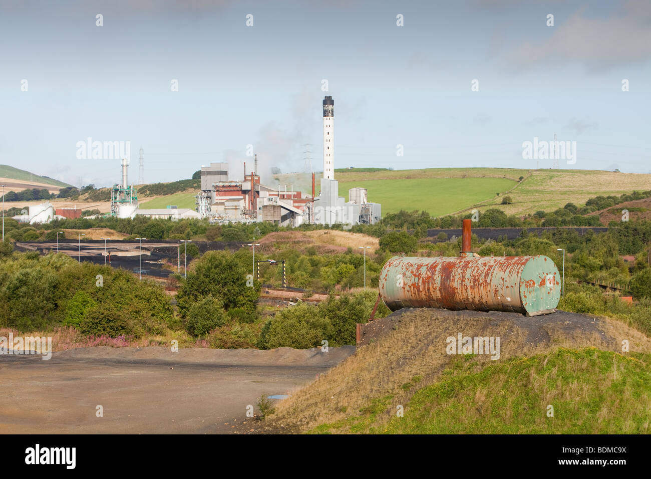 Fife power station a gas turbine power plant on the site of the former