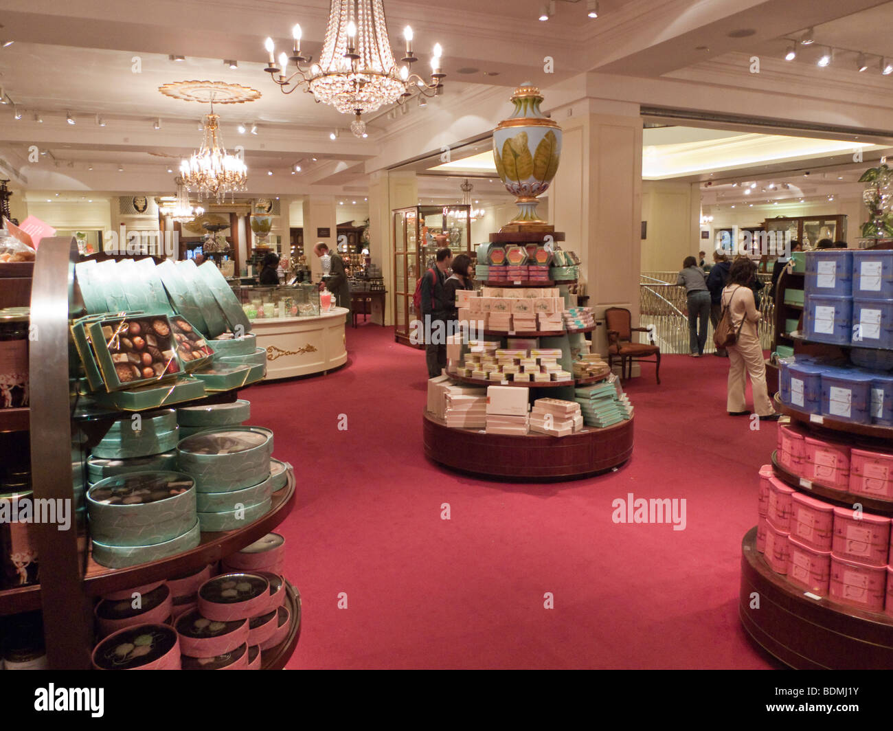 Food Hall at Fortnum & Mason, Piccadilly, London Stock Photo - Alamy