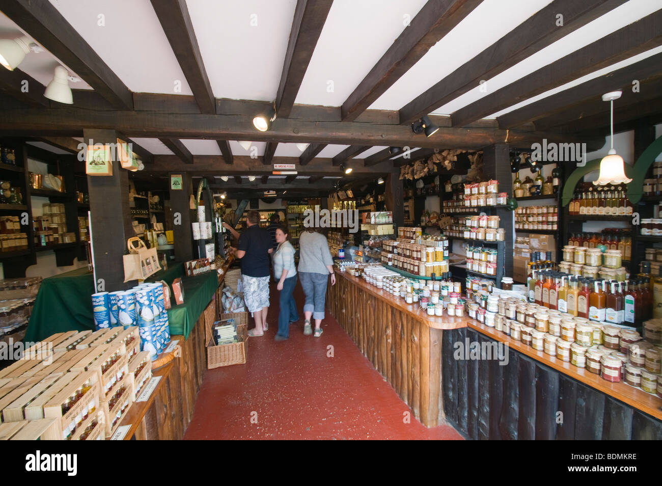 Isle of wight shopping hires stock photography and images Alamy