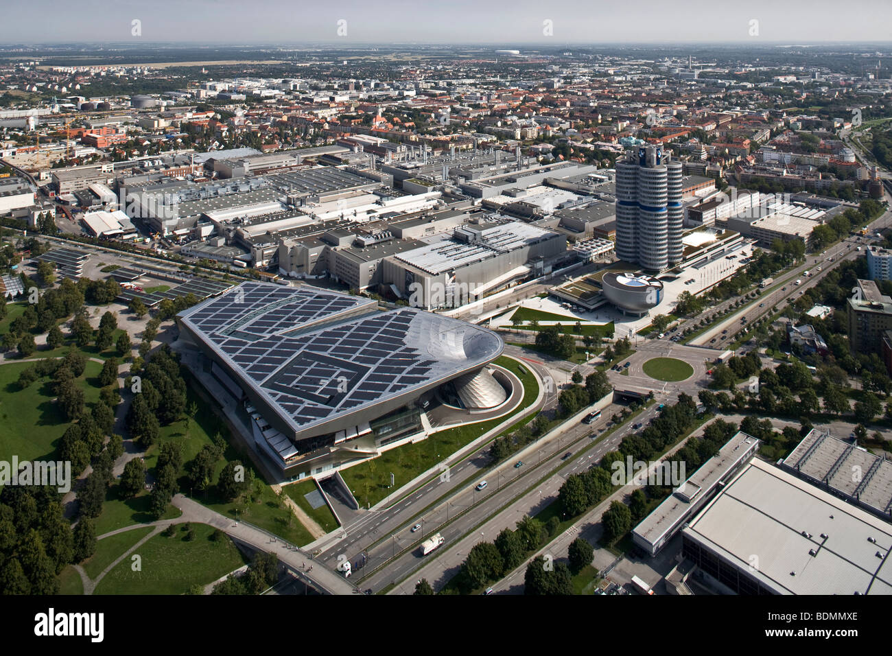 München, Blick vom Fernsehturm, BMW-Gelände, BMW-Hochhaus, BMW-Welt und BMW Tower Stock Photo