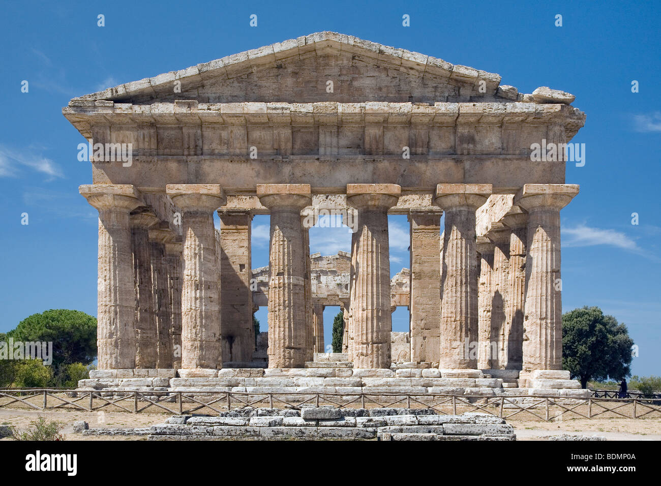 Paestum, Poseidontempel, Hera-Tempel (um 450 v. Chr.) Stock Photo