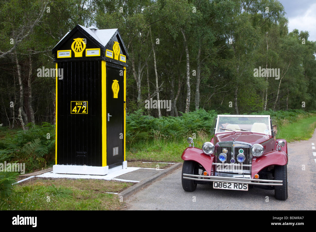 1989 JBA Falcon Roadster badge SRI i a two-seater, convertible sports car. AA Box 472, historical landmark near Ballater, Aberdeenshire, Scotland, UK Stock Photo