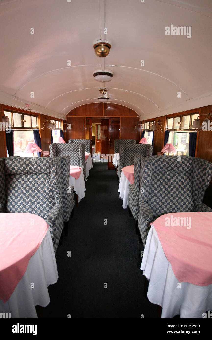 NYMR, Vintage dining carriage, North York Moors Railway, North Yorkshire, England UK Stock Photo