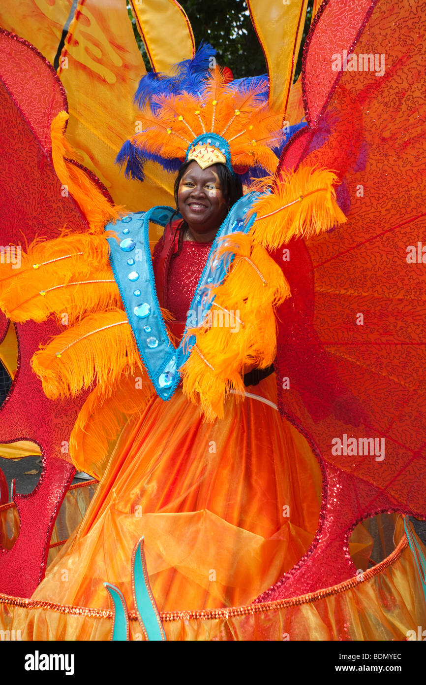 Notting hill carnival costumes hi-res stock photography and images - Alamy