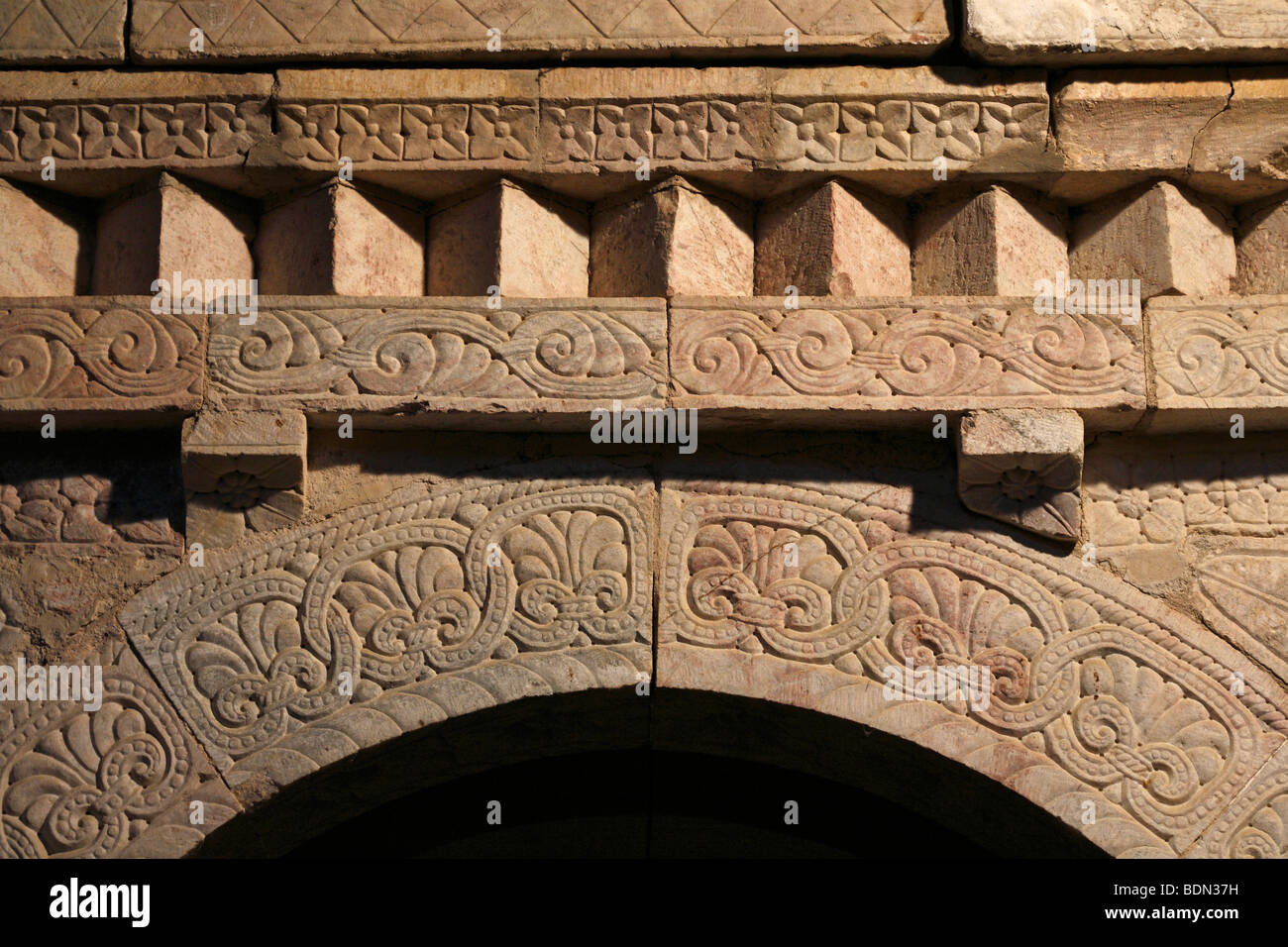 Serrabone, Notre-Dame, Detail der Sängertribüne, nach Mitte 12. Jahrhundert Stock Photo
