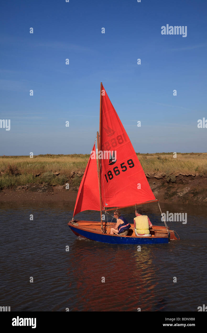 A mirror sailing dinghy sailing at Morston, North Norfolk, England Stock Photo