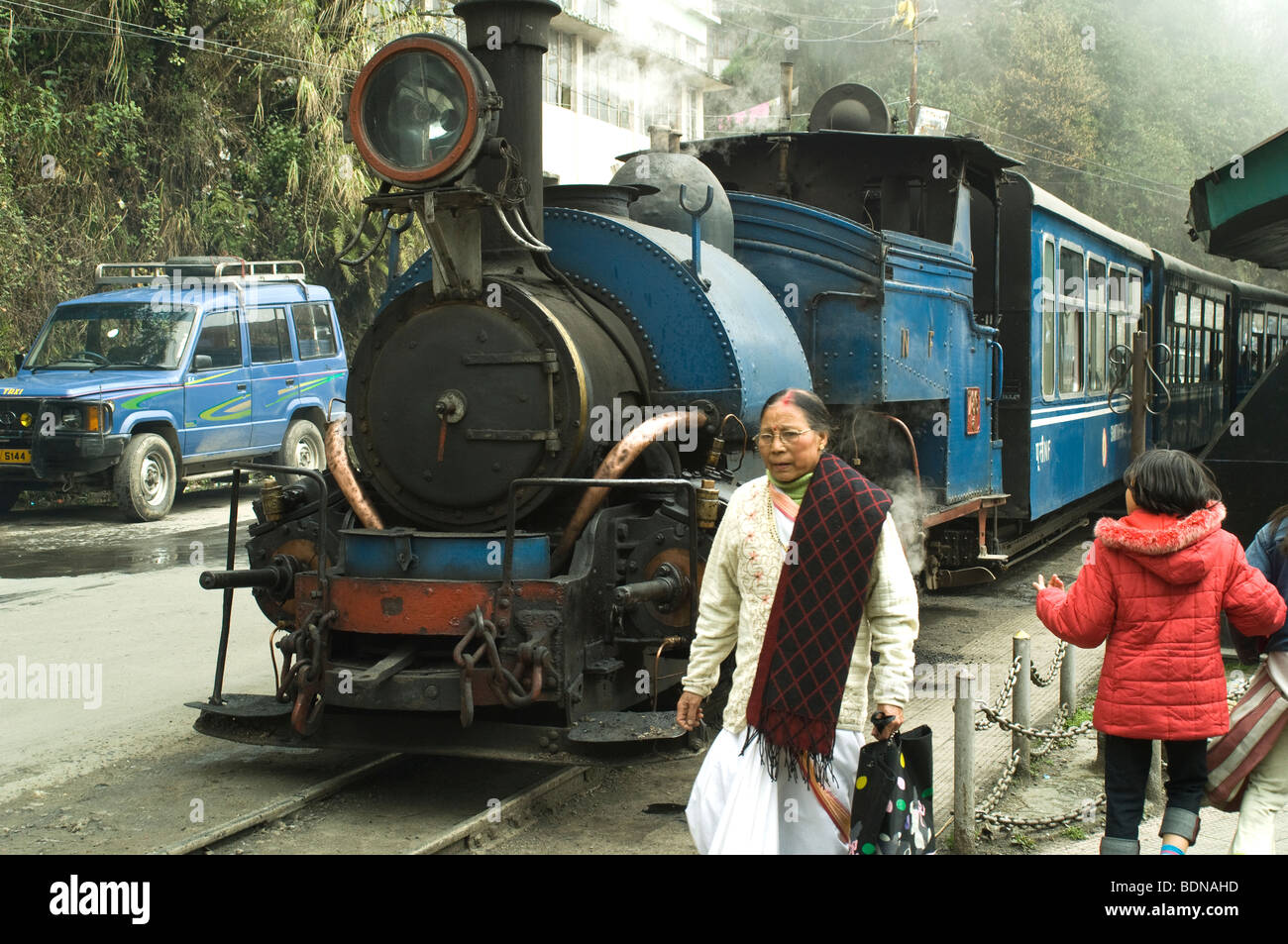 The Darjeeling to Siliguri Toy Train at Darjeeling Stock Photo Alamy