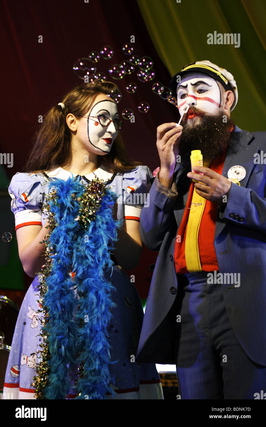 The bobby mc Gees performing at Victoria Park London Stock Photo - Alamy