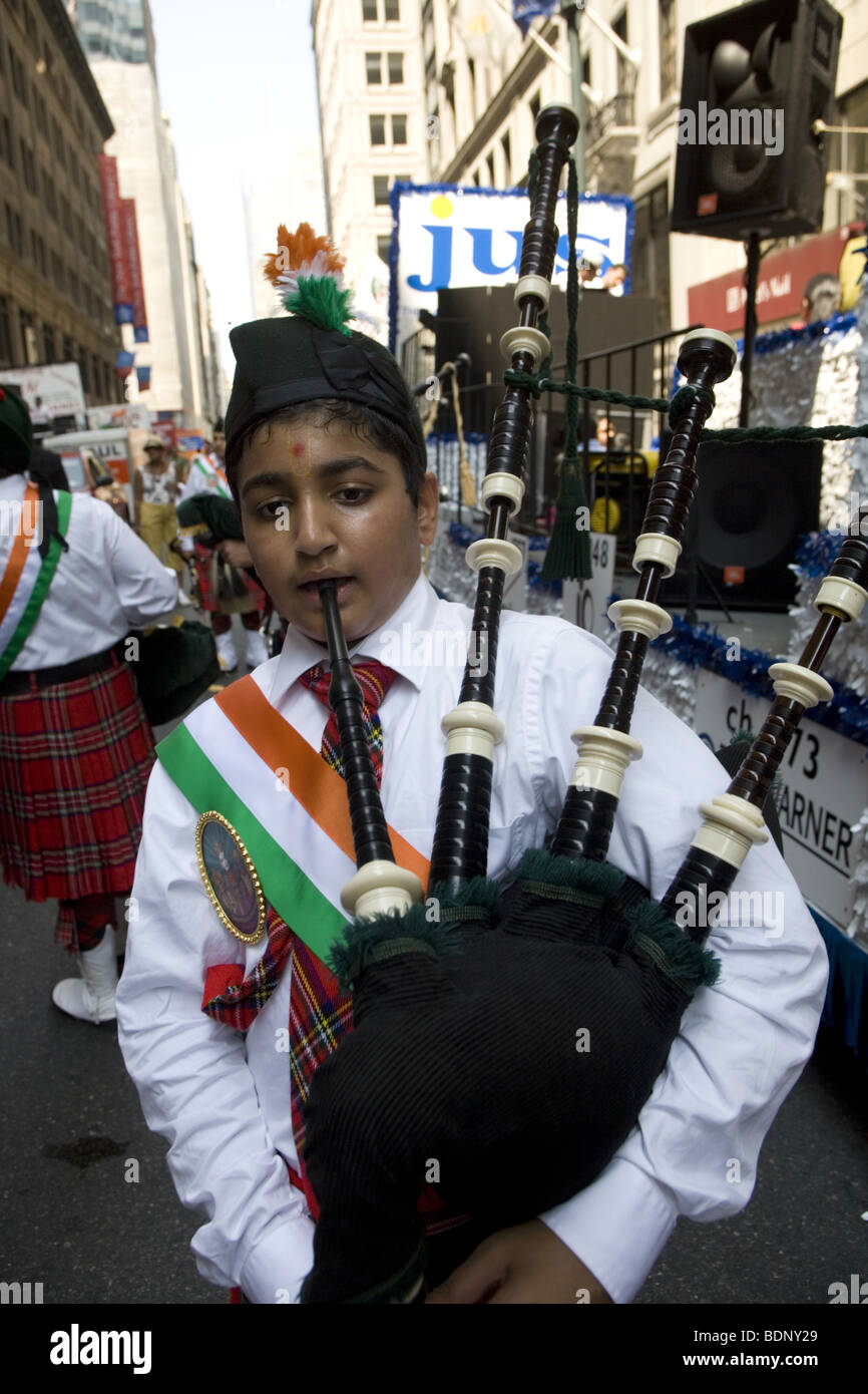 Bagpipes parade at hires stock photography and images Alamy