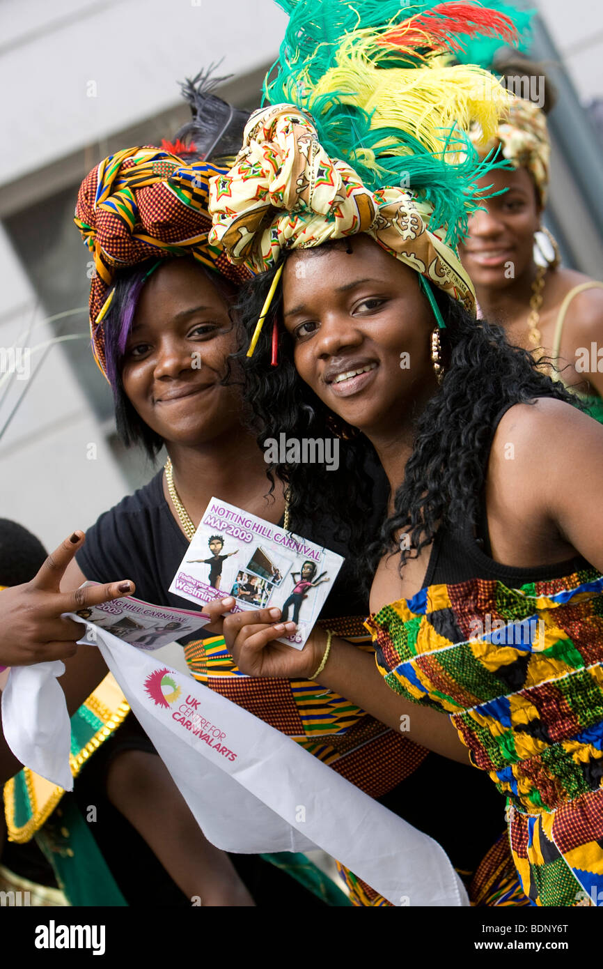 Beautiful women notting hill carnival hi-res stock photography and ...