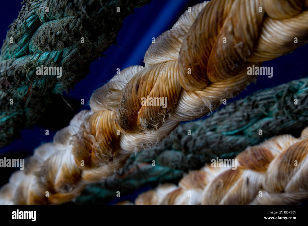 Ship guy rope mooring ropes quayside graphic Stock Photo - Alamy