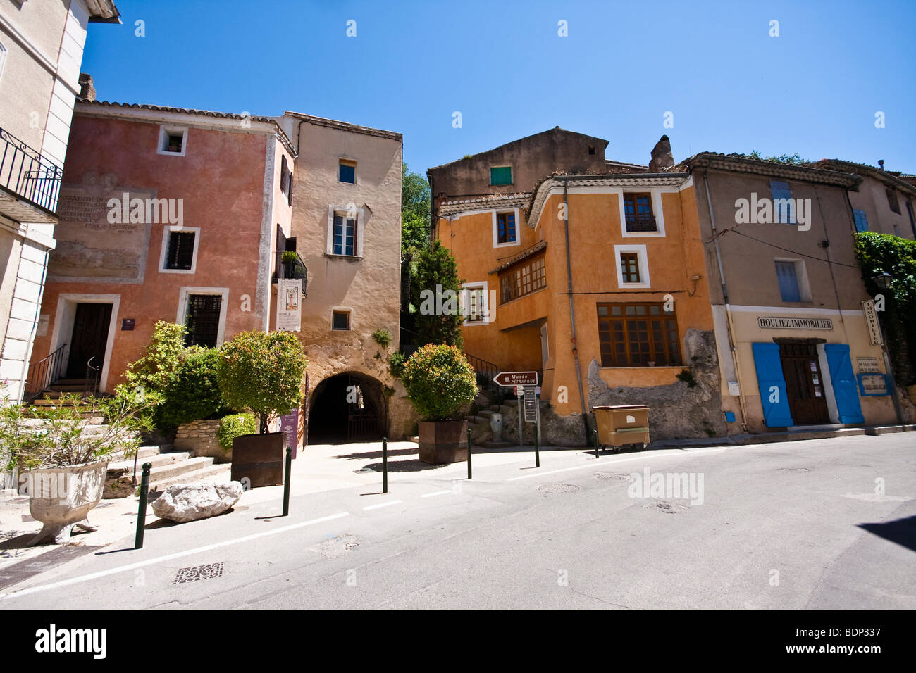 Fontaine-de-Vaucluse, department of Vaucluse, Provence, France, Europe Stock Photo