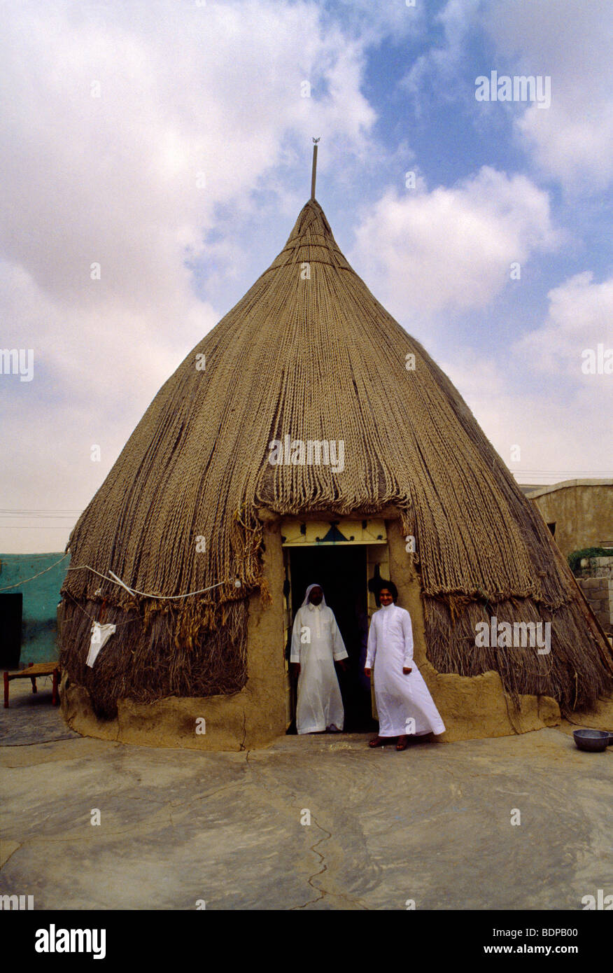 Gizan Saudi Arabia Bedouin Hut "ousha Stock Photo Alamy